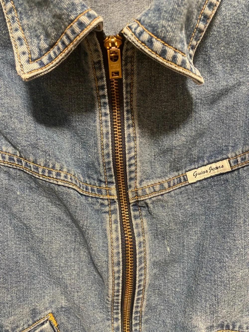 1990s Vintage Guess Blue Denim Cropped Zipper Vest - Picture 4 of 7